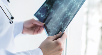 Suministros de potencia de alto voltaje y generadores de rayos X para la producción de imágenes de especialidad y tratamiento